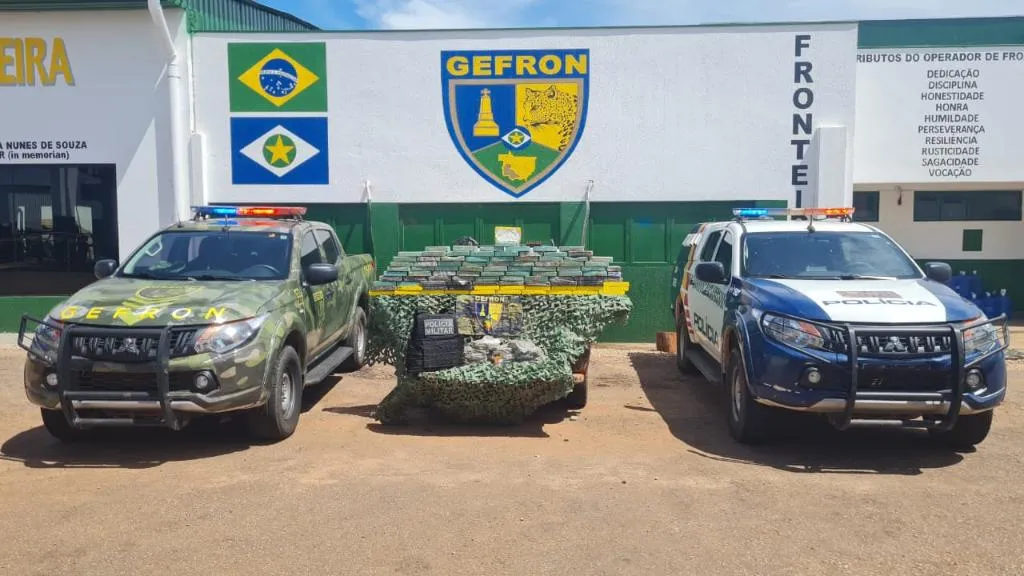 Polícia apreende 104 tabletes de drogas em Mirassol D’Oeste