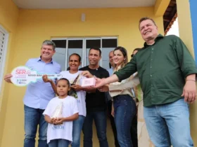 Famílias recebem casas pelo SER Família Habitação em Novo São Joaquim