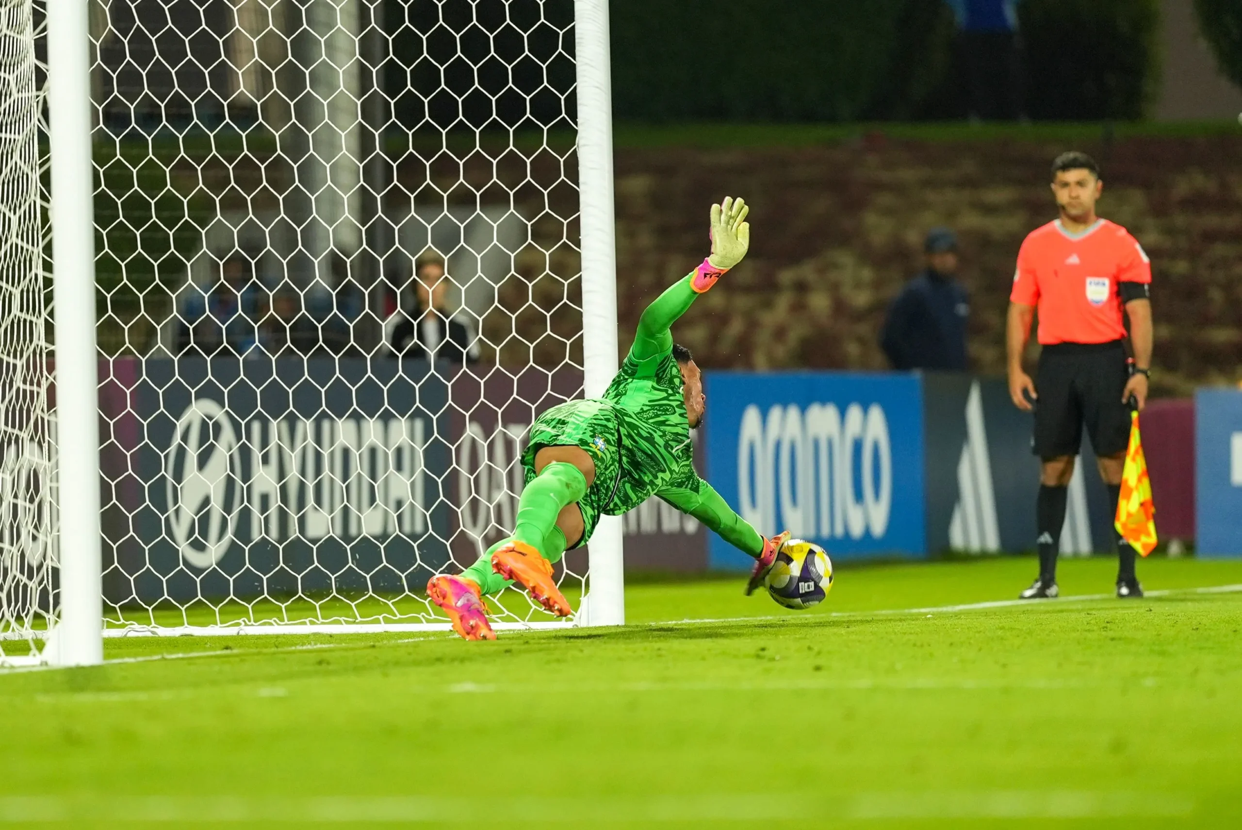 Brasil avança com João Pedro no Mundial Sub-17
