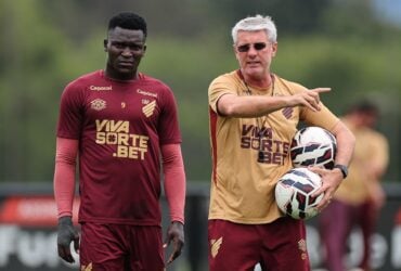 Athletico x Volta Redonda: onde assistir ao vivo, horário e escalações pela Série B. Imagem: José Tramontin athletico.com.br