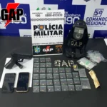 PM prende trio com drogas e simulacro em Barra do Garças