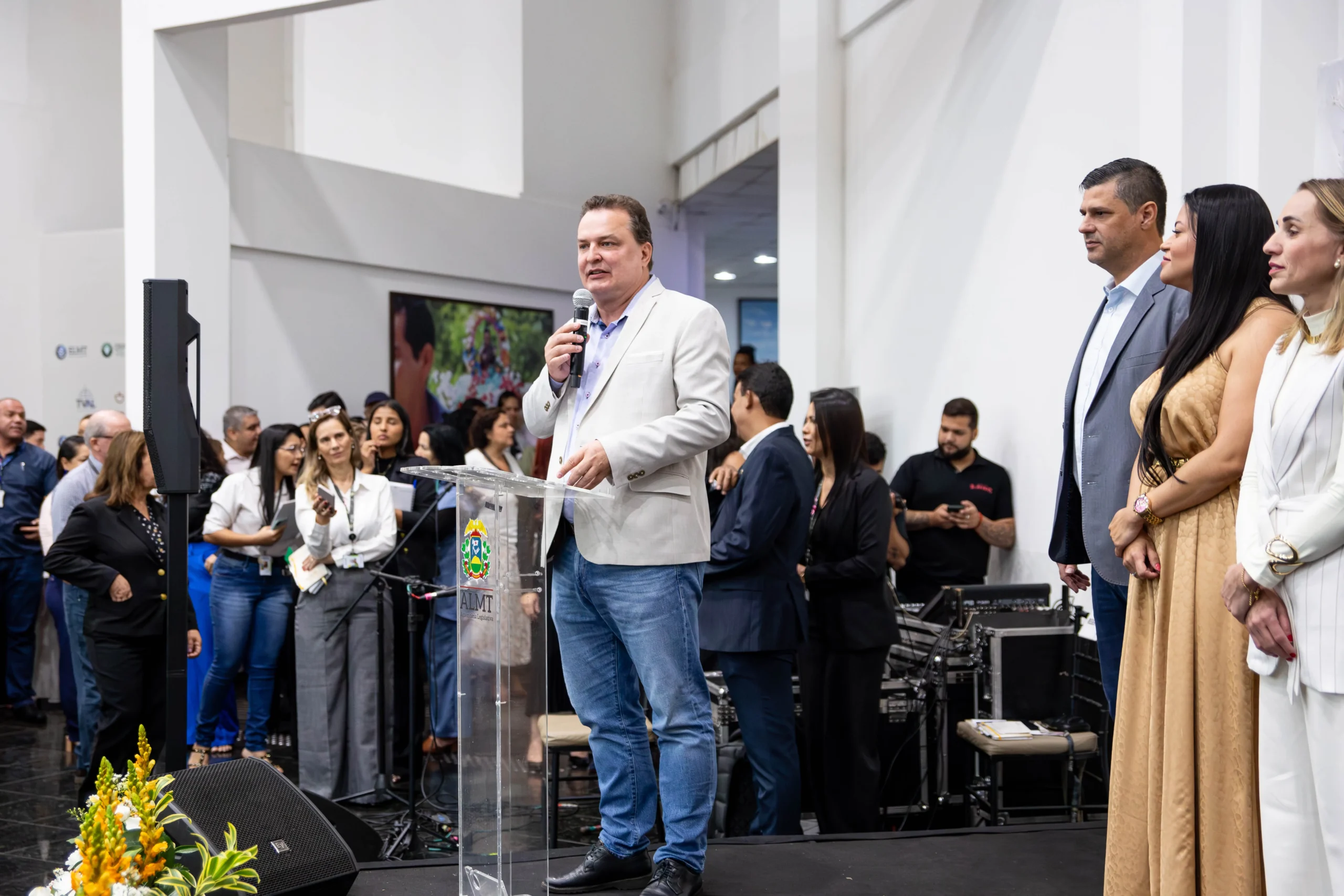 Valorização dos servidores pauta pacote na ALMT