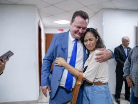 Lei Luiza Rodrigues cria diretrizes para otite crônica