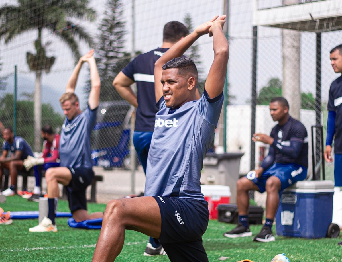 Avaí x Remo: onde assistir, escalações e tudo sobre o duelo da Série B 2025. Imagem: Raul Martins Remo Avaí x Remo: onde assistir, escalações e tudo sobre o duelo da Série B 2025. Imagem: Raul Martins Remo