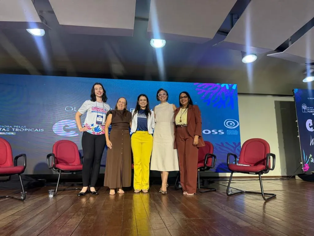 Mulheres na ciência ganham destaque em roda de conversa em MT