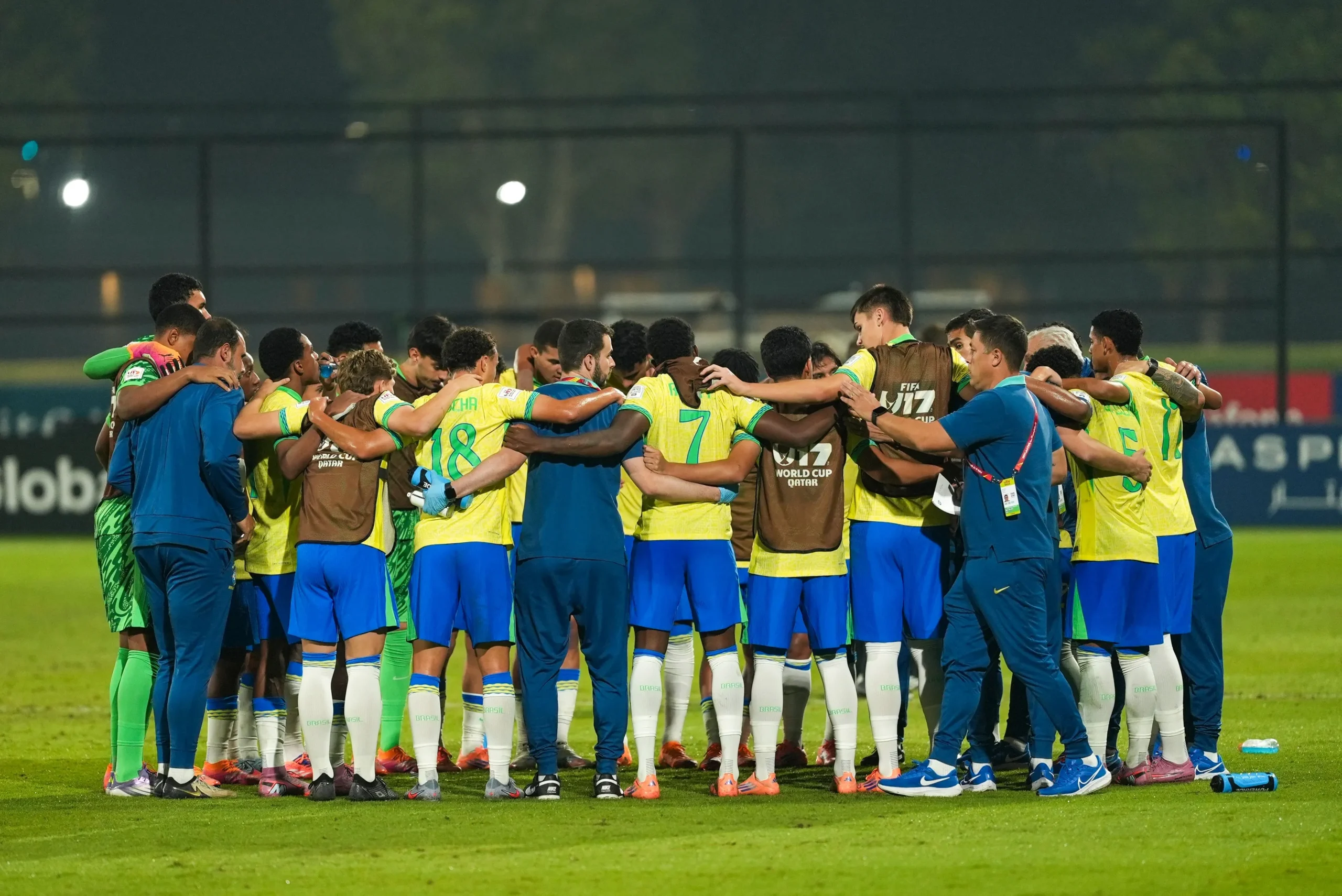 Brasil encara França no Sub-17 em duelo decisivo