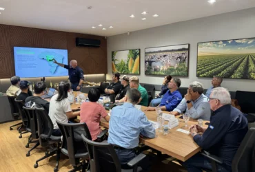 Visita de chineses em Sinoip