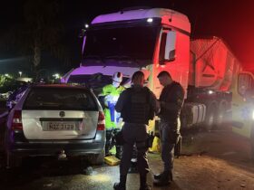 Vítimas foram identificadas como Agostinho Pires da Silva Junior, de 42 anos, e Raimundo Denivaldo Braga, de 55; ambos trabalhavam como operadores de máquinas em uma construtora da cidade