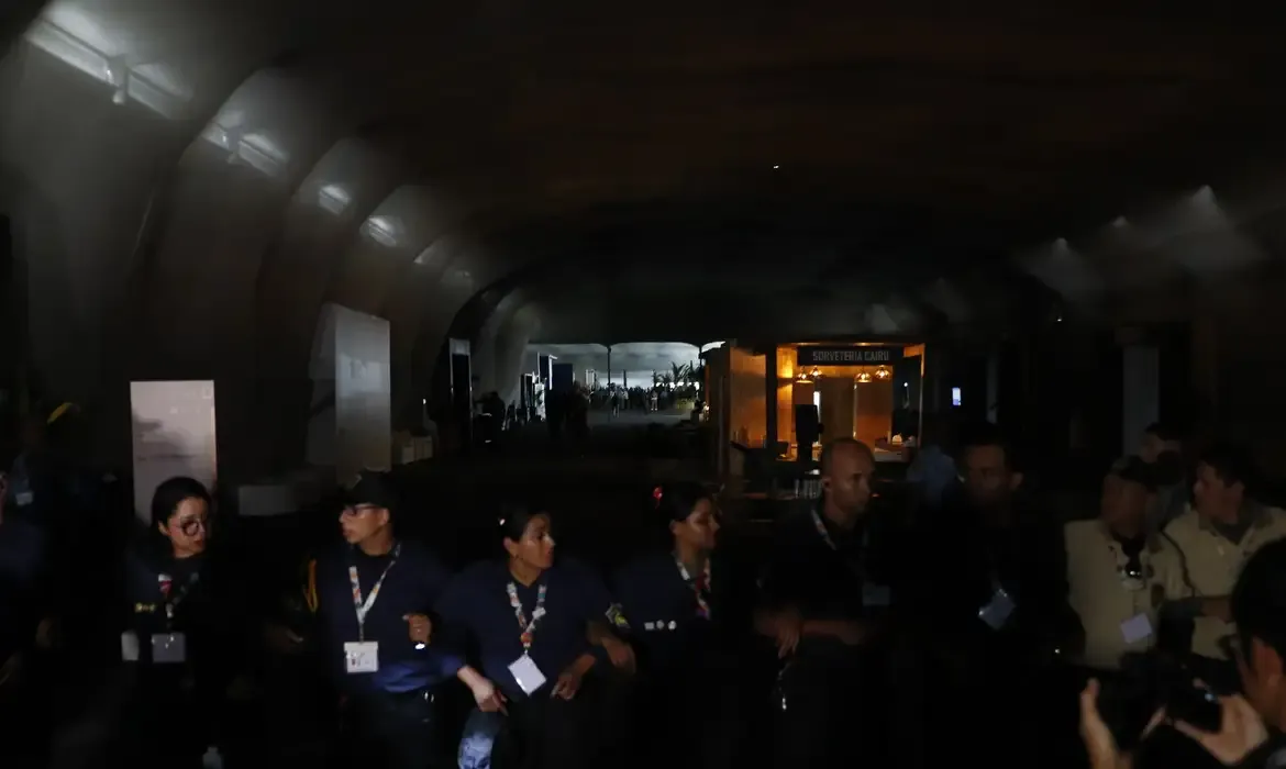 Cop30 registra atendimento a 21 pessoas após incêndio em área do evento