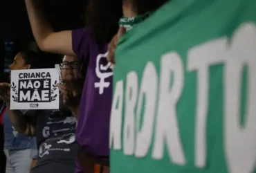 Sociedade pediátrica alerta sobre projeto que dificulta aborto legal