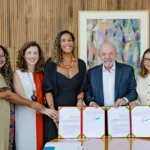 Quilombolas têm avanço com assinatura de 28 decretos de regularização