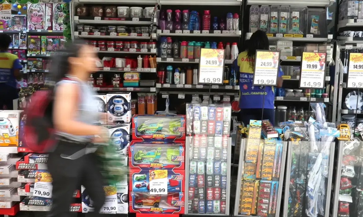 Selic mantida em 15% intensifica preocupação no setor produtivo