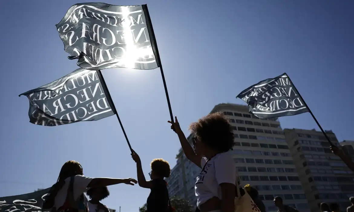 Racismo no ambiente de trabalho concentra maior número de casos em 2025