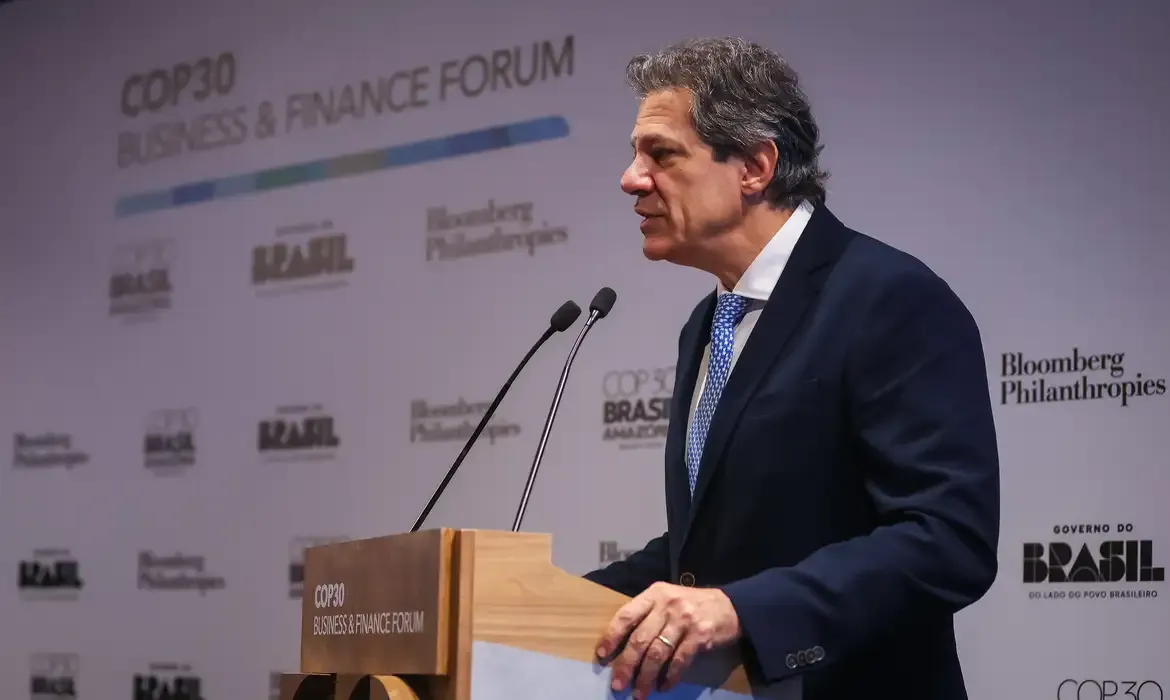 Haddad projeta US$ 10 bilhões para fundo de proteção às florestas até 2026