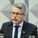 Antifacção não retira recursos da PF, afirma relator no Senado