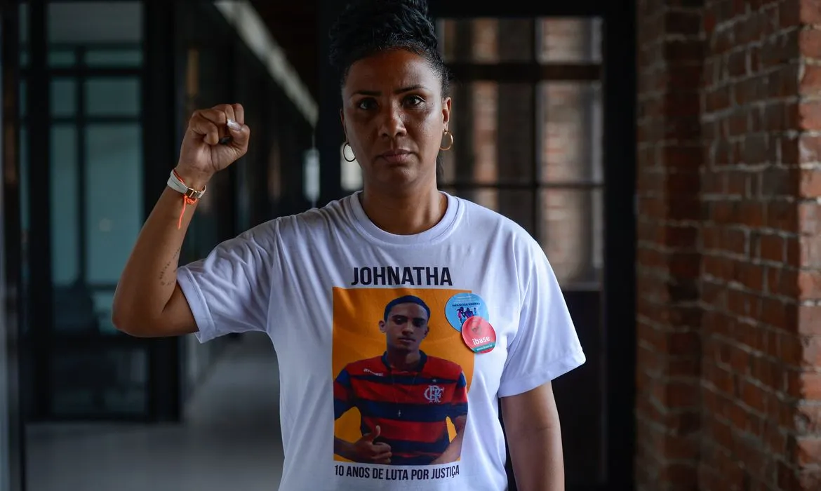 Premio internacional destaca atuação de mãe que denuncia violência policial