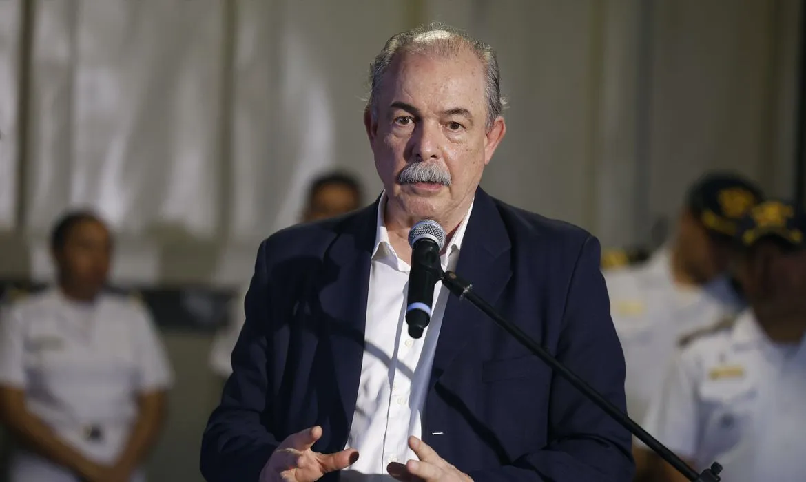 Marinha apresenta projeto emergencial com apoio do BNDES para desastres ambientais