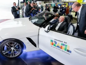 Tarifa retirada pelos EUA impulsiona relação diplomática