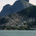 Turismo impulsiona qualificação de mototaxistas em favelas do Rio