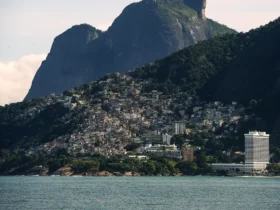 Turismo impulsiona qualificação de mototaxistas em favelas do Rio