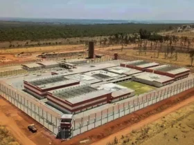 Sete líderes do Comando Vermelho são transferidos para presídios federais