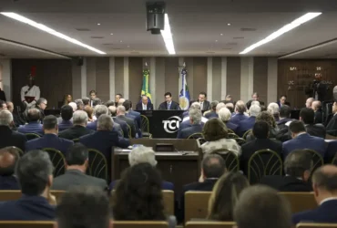 Concurso do TCU oferece 20 vagas com salário de R$ 26 mil e inscrições até 3 de dezembro