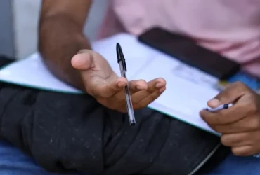 Enem tem prova suspensa após tiroteio interromper aplicação no Rio