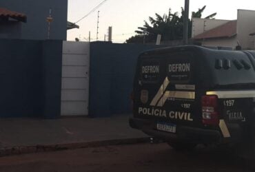 Operação Tríade cumpre ordens judiciais contra facção em Cáceres